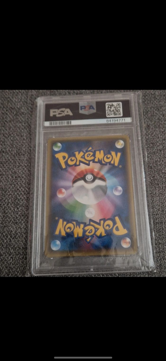 Carte gradé arceus PSA 8 - photo numéro 2