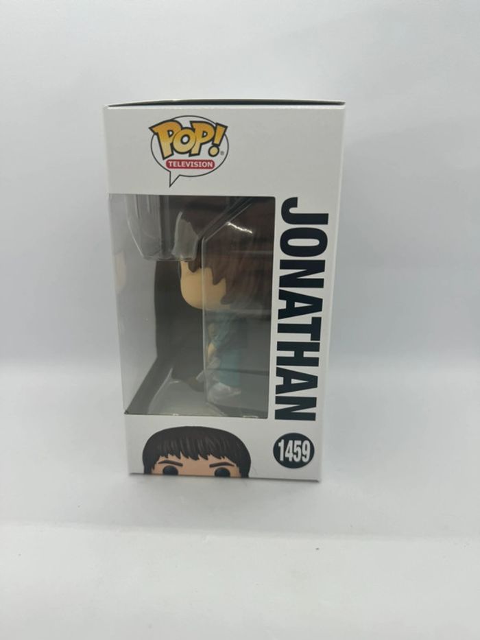 Funko Pop Netflix Stranger Things Jonathan 1459 - photo numéro 5