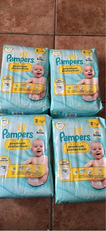 Lot x4 Paquets Couches x35 T2 Premium Protection 