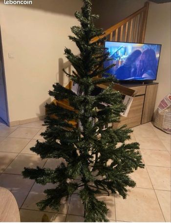 Sapin de Noël artificiel 