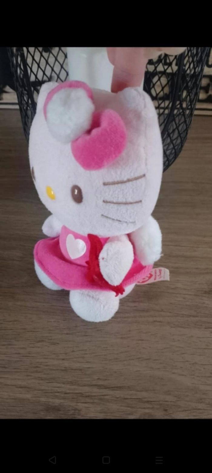 Peluche Ty Hello Kitty - photo numéro 3