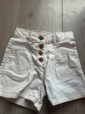 Short blanc en jeans