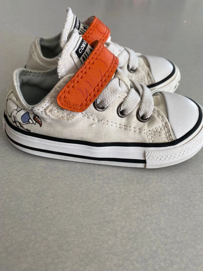 Baskets Converse pointure 21 - photo numéro 2