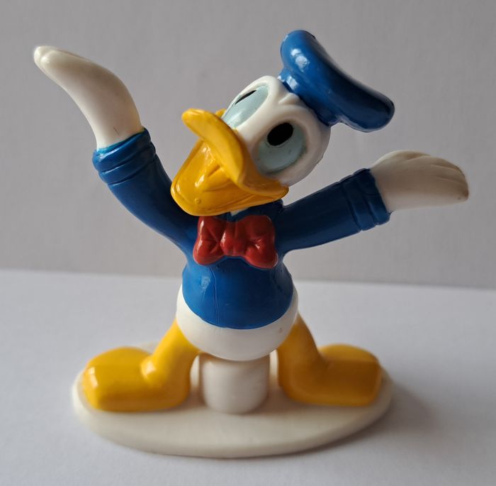 Figurine Disney Donald Duck mains en l'air
