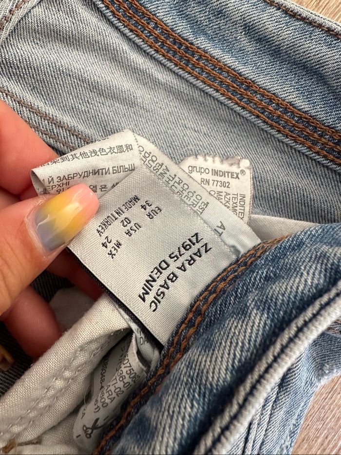 - Jean Zara - Taille 34 / XS - Très bon état - photo numéro 3