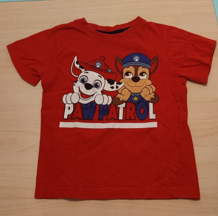 Lot de tee shirt 🧸 de la  Pat patrouille 🐾 3 ans 🐶 - photo numéro 3