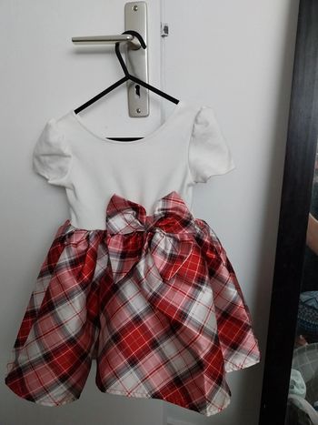 Jolie petite robe de soirée H&M
