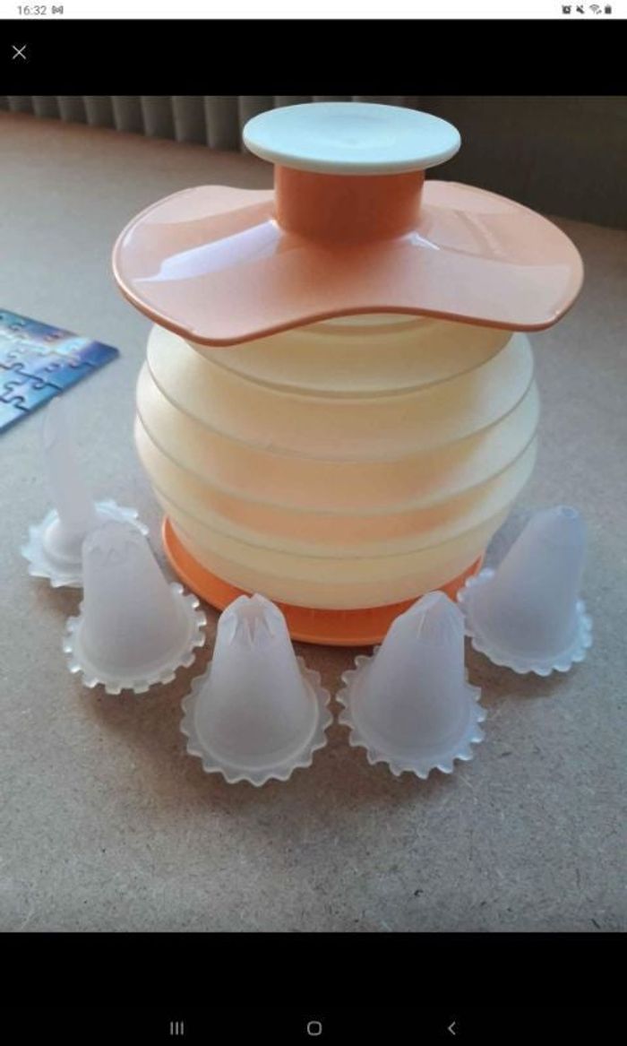 Boule décor Tupperware