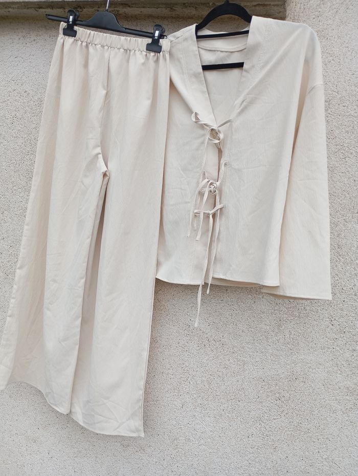 Ensemble shein T36 couleur crème