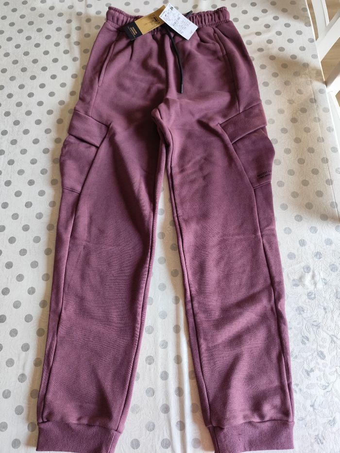 Jogging cargo neuf