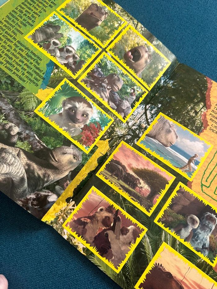 Album Panini complet Disney Dinosaures + poster autocollants stickers vintage collection - photo numéro 4