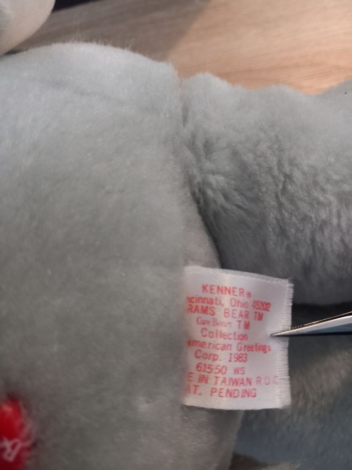 Peluche vintage bisounours grand mère kenner 1983 
Mesure environ 40cm - photo numéro 6