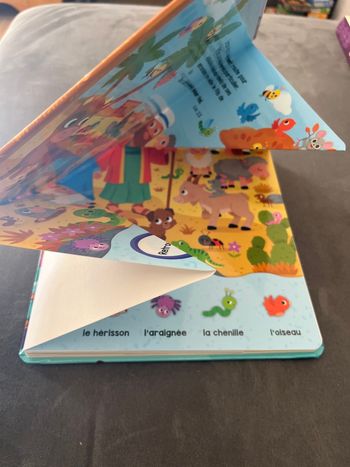 Livre mon plus grand Noël cherche et trouve 