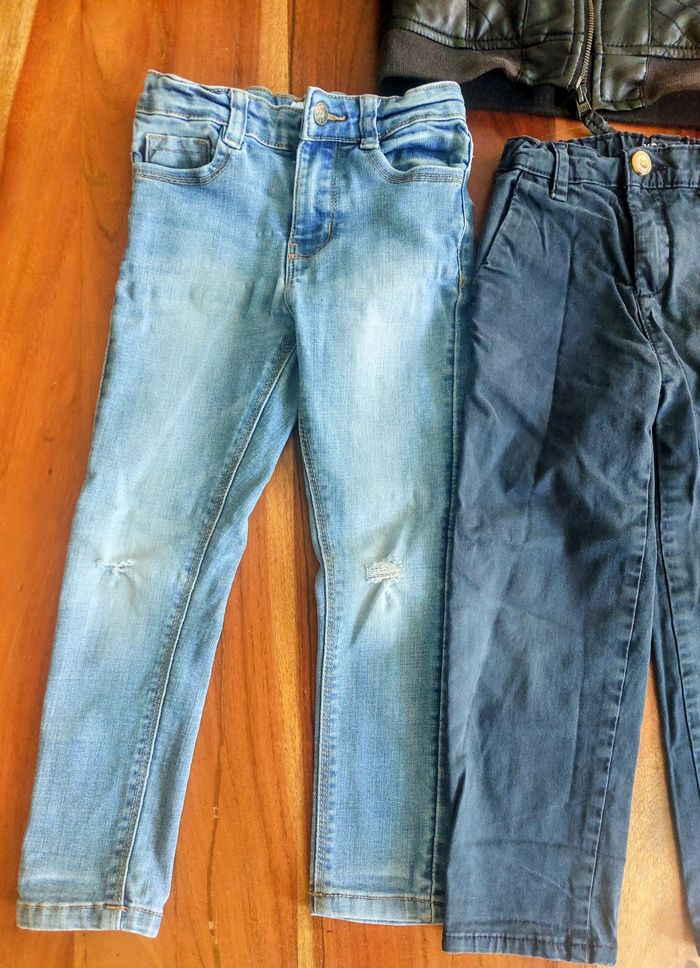 Lot de vêtements 4 ans - photo numéro 4