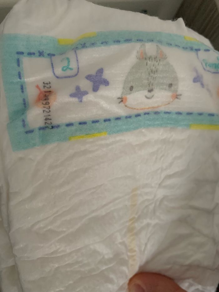 Couches Pampers protection premium T2 - photo numéro 2