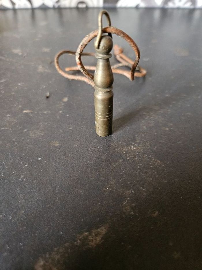 Quille de bowling miniature vintage