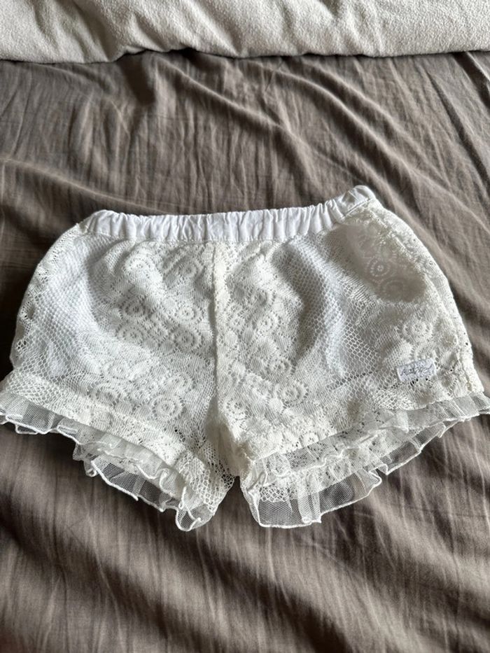 Short 2 ans