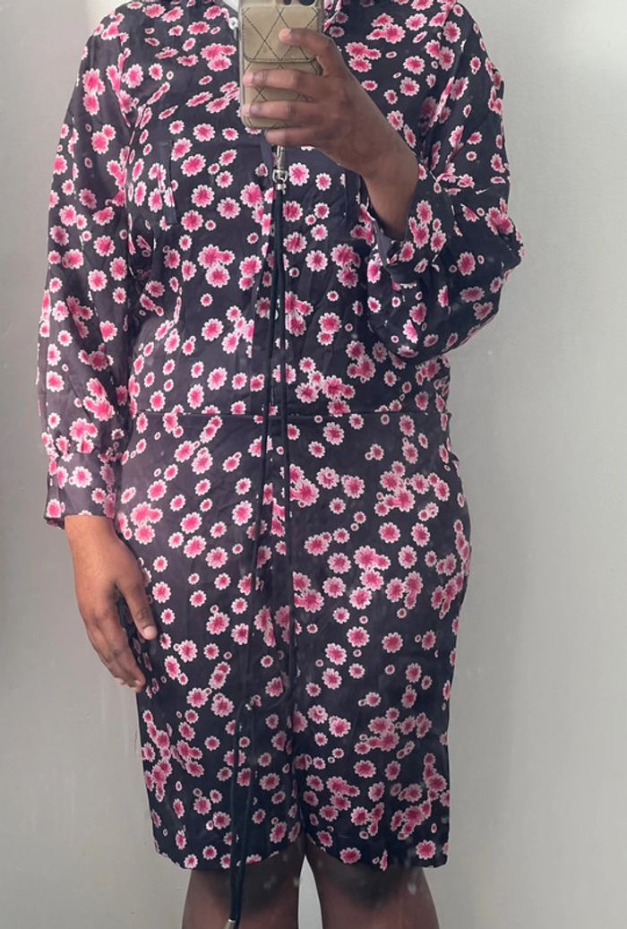 Combinaison en soie imprimée de roses - photo numéro 2
