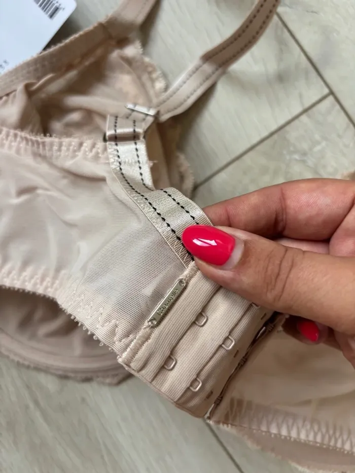 Soutien-gorge Chantelle beige - photo numéro 5