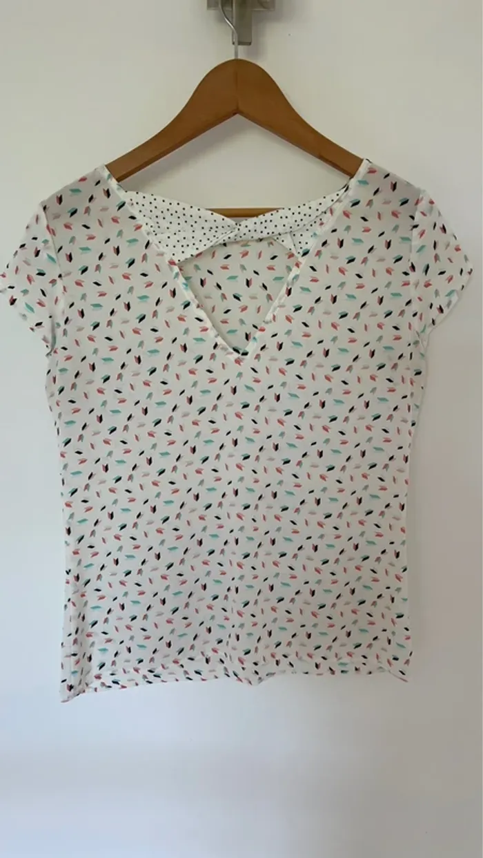 Blouse chemisier légère à motif et noeud dans le dos - photo numéro 2