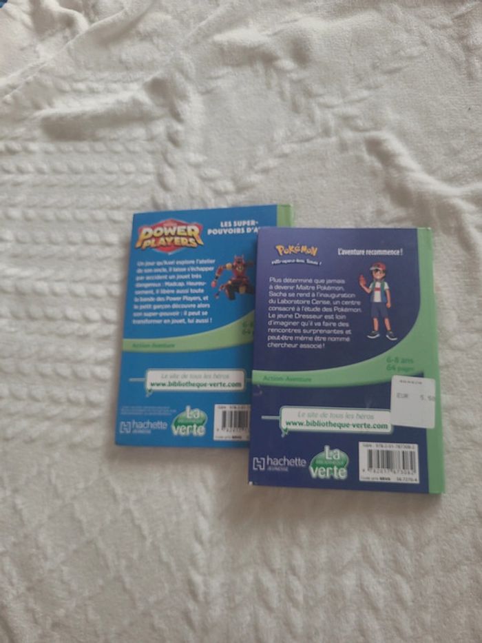 Lot livres pokemon et Powers Players - photo numéro 2