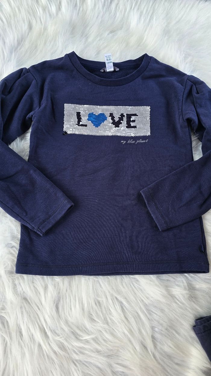 Neuf (non porté) 🤩😍 sweat mi saison 8 ans fille 😍🤩 - photo numéro 2