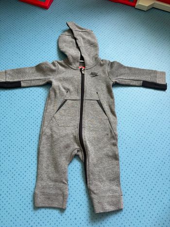 Combinaison Nike