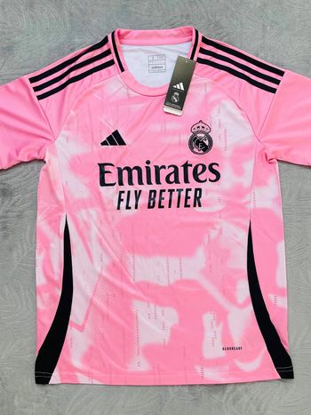 Maillot concept foot Réal Madrid rose taille s