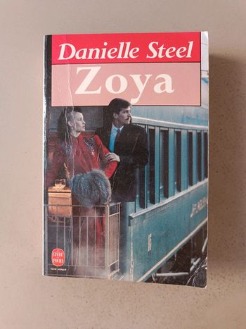 Danielle Steel Zoya