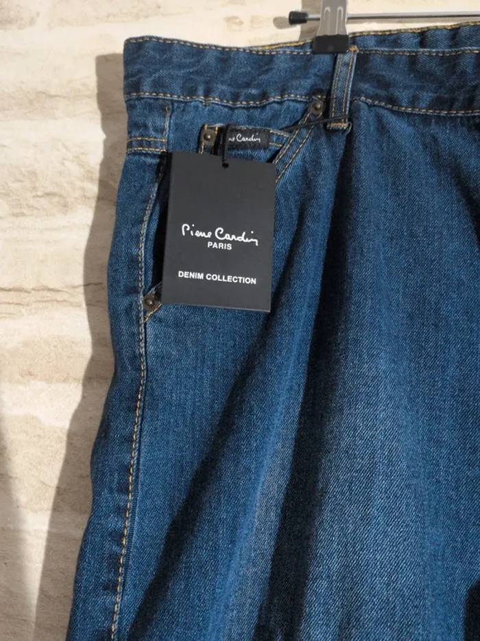 Short jean homme Pierre Cardin – T56-Neuf avec étiquette - photo numéro 2