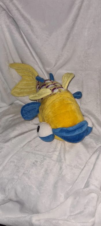 peluche poisson pekko