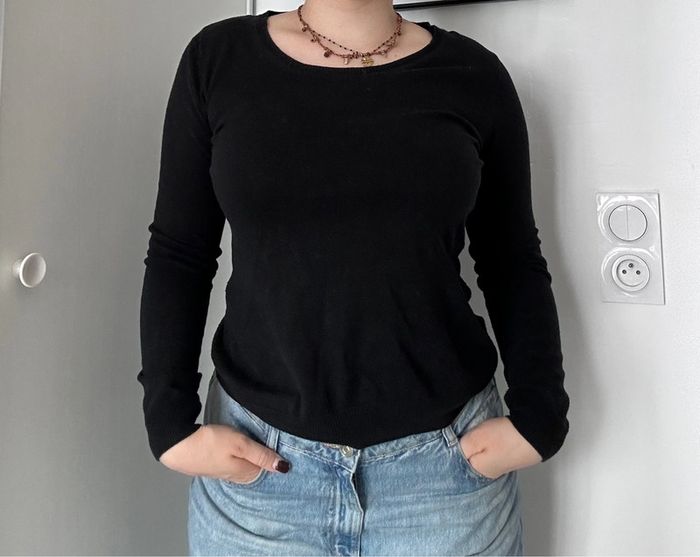 Pull fin Burton of London – Taille 38 – Col rond – Détails violets