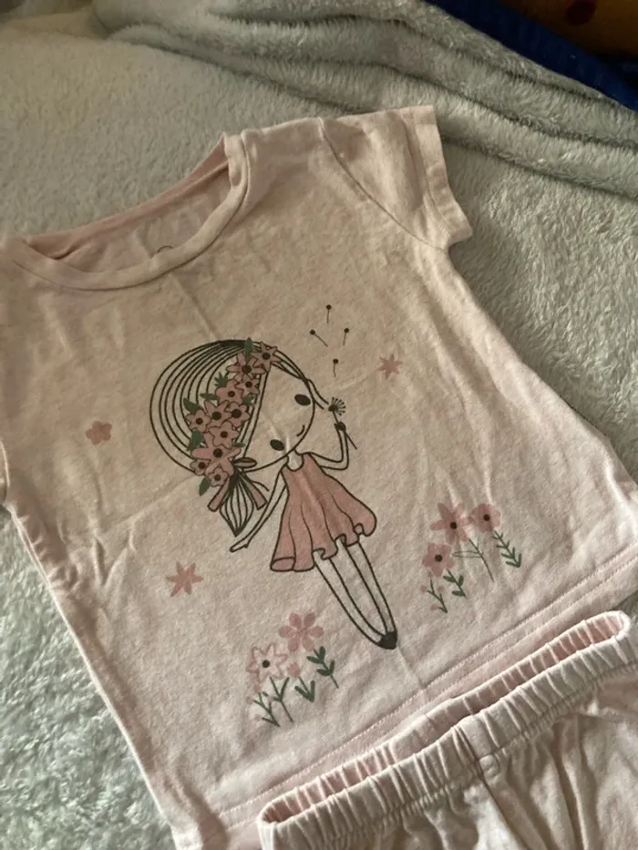 Ensemble short et T-shirt 6-9 mois - photo numéro 2