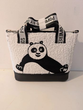 Loungefly : Kung Fu Panda - Po - Tote Bag