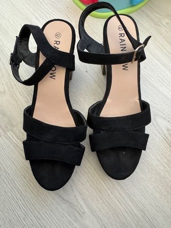 Chaussures à talons noir
