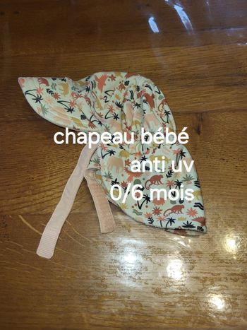 Chapeau bébé anti UV 