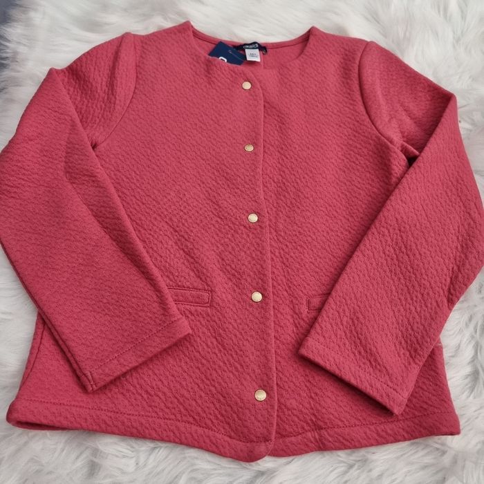 NEUFS⚘️🌺 Superbes gilet et teeshirt mc 8 ans fille⚘️🌺 - photo numéro 2