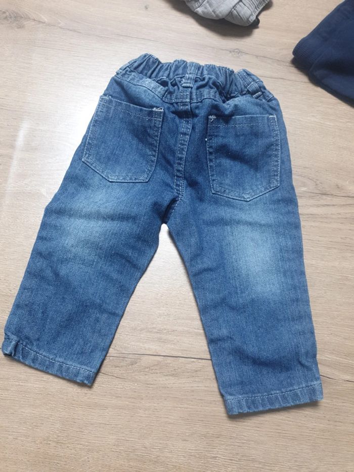 Jean 12 mois - photo numéro 2