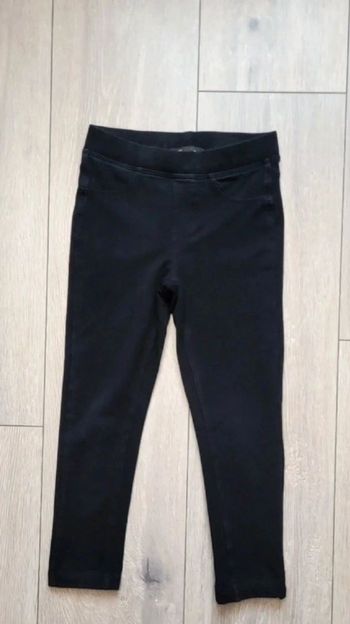 Jeggins noir. Fille 6 ans. Marque Tex