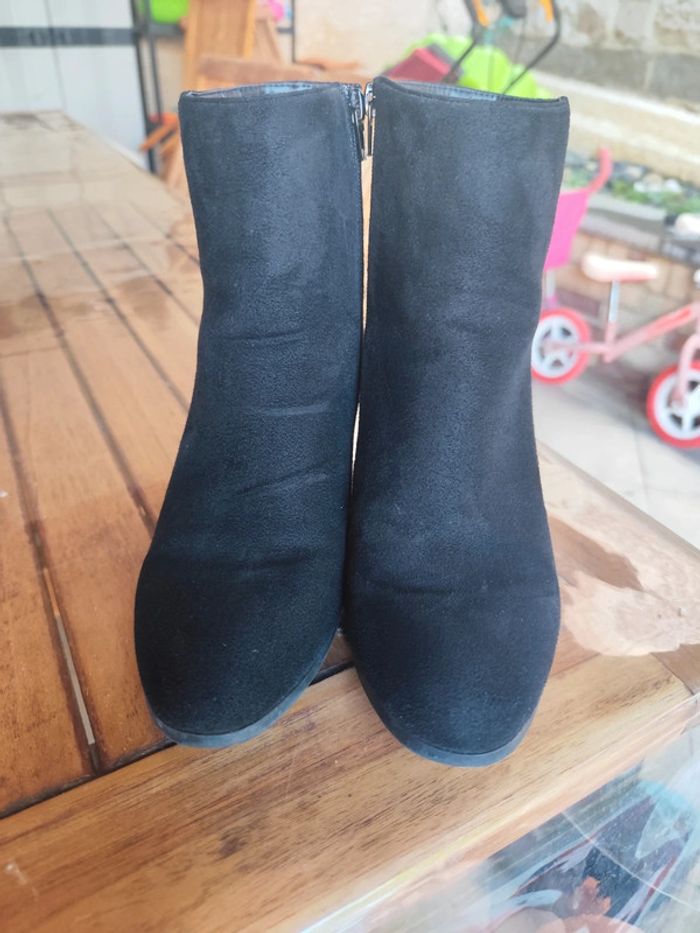 2 paires de bottines in extenso - photo numéro 4