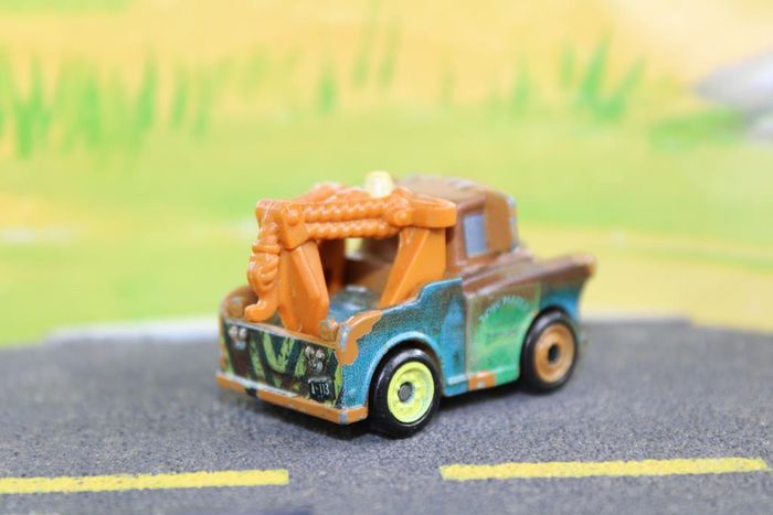 Disney Pixar cars mini racer Martin - photo numéro 5
