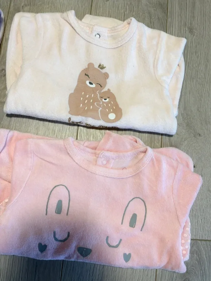Lot pyjama velours 12mois fille - photo numéro 3