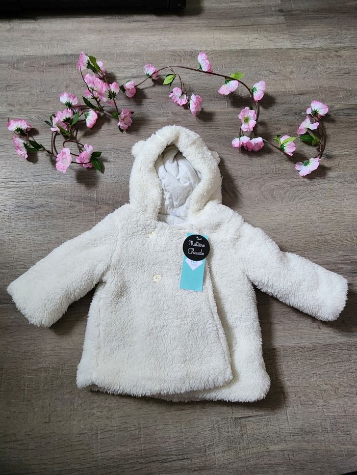 Manteau bébé hiver neuf
