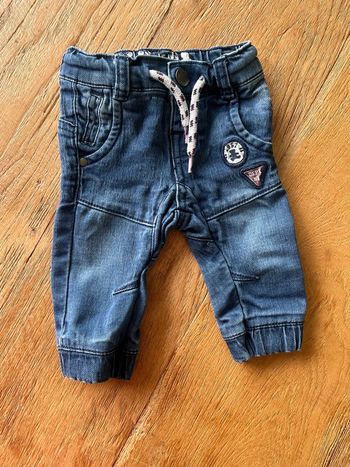 Jean 3 mois Lulu castagnette