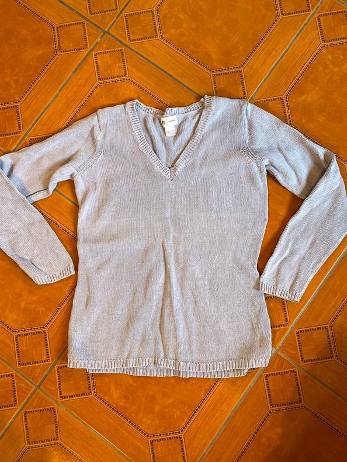Pull col v bleu clair