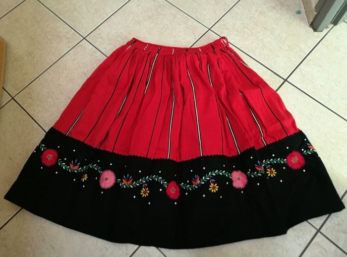 Tenue folclore portugais - photo numéro 2