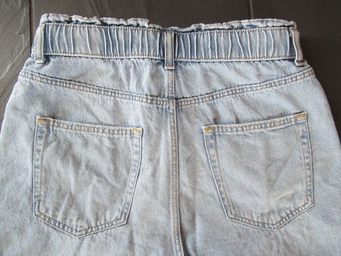 Short jean's fille Kiabi 34 / 14 ans - photo numéro 4