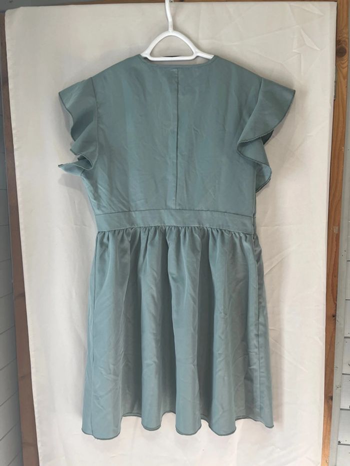 robe verte - photo numéro 6