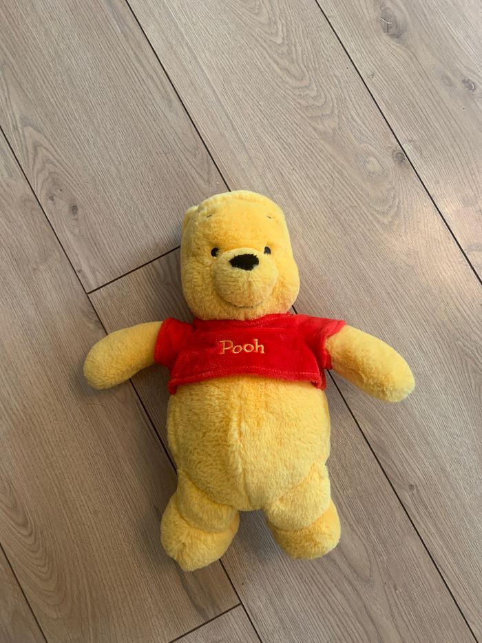 Peluche Winnie l’ourson