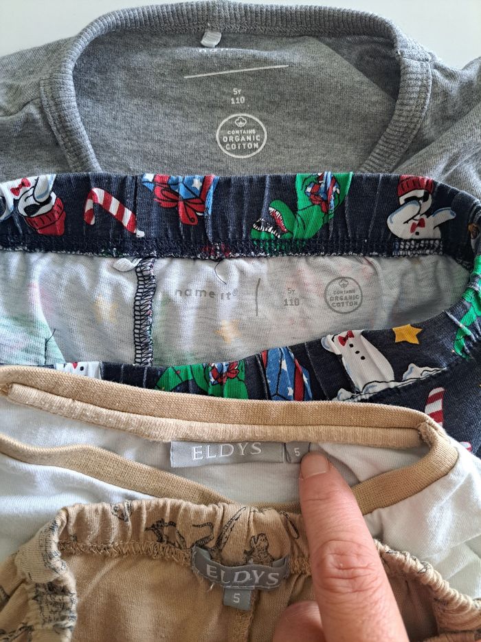 Lot de 2 pyjamas légers garçon 5 ans tachés-troués - photo numéro 10